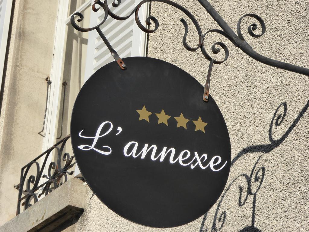 L'Annexe Apparthotel Du 8, 4 Etoiles 브장송 외부 사진